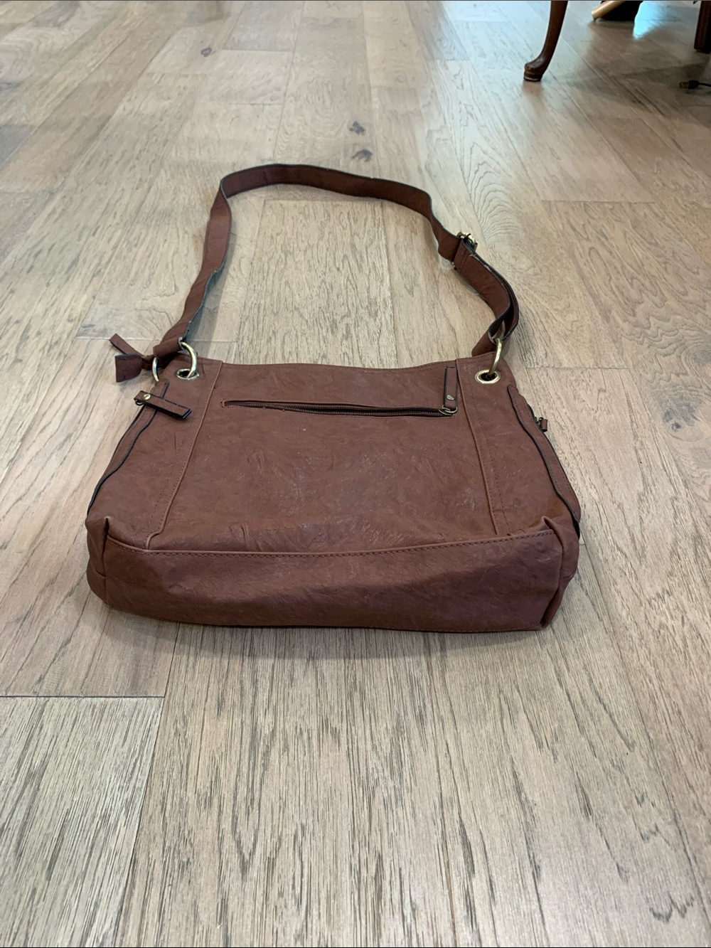 Bueno Brown Ladies Large Ladies Handbag 11 1/2”x13 1/2” - Picture 3 of 5